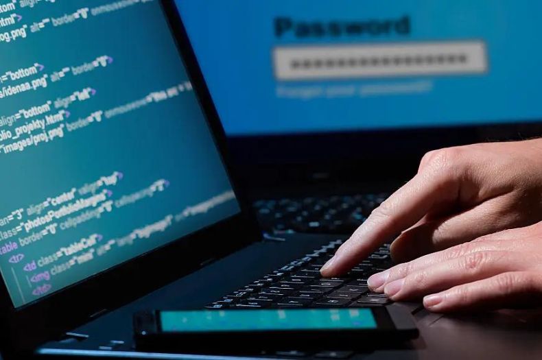 Mainframe Password Reset Using IdentityForge Connectors Image
